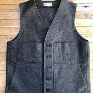 Filson Mackinaw wool vest